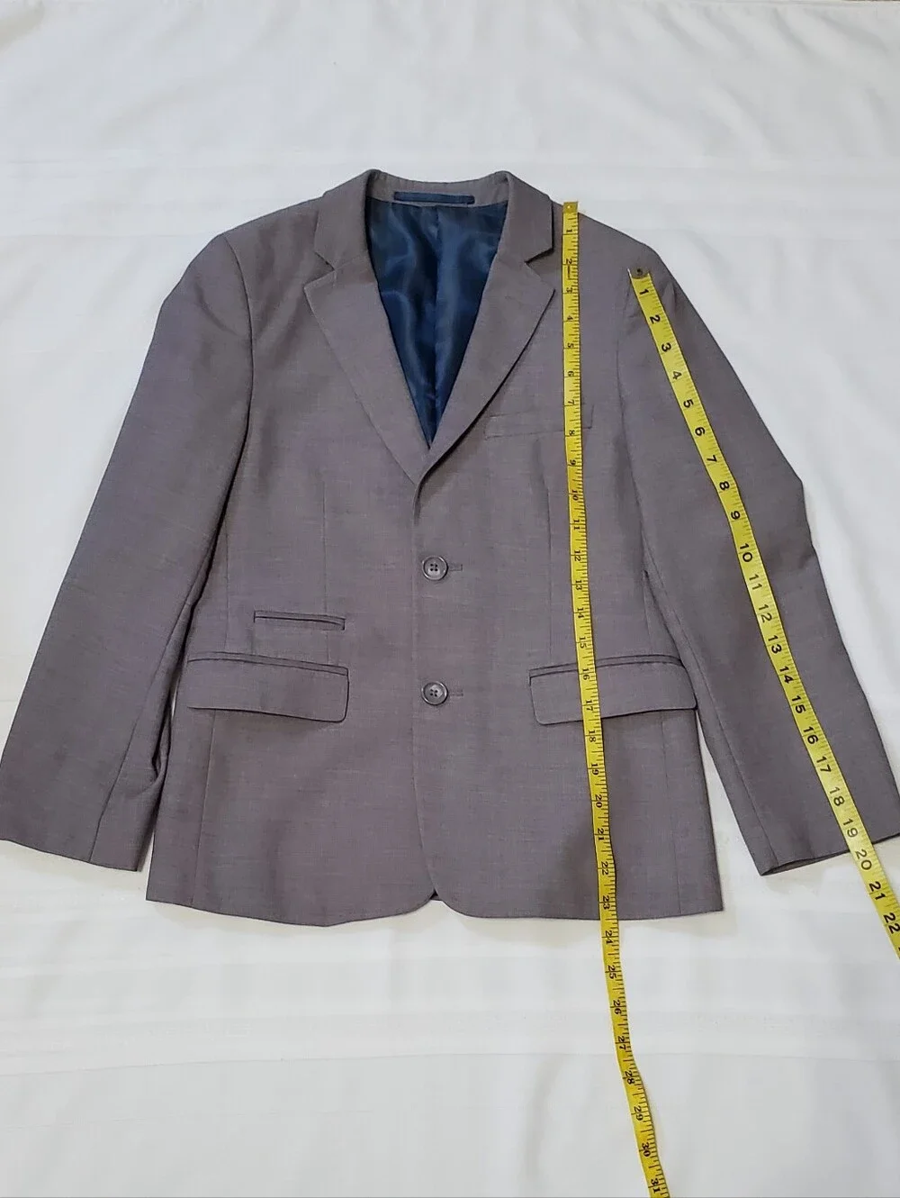 Isaak MIZRAHI Boys 2-Piece Slim Cut Wool Blend Suit Set Charcoal